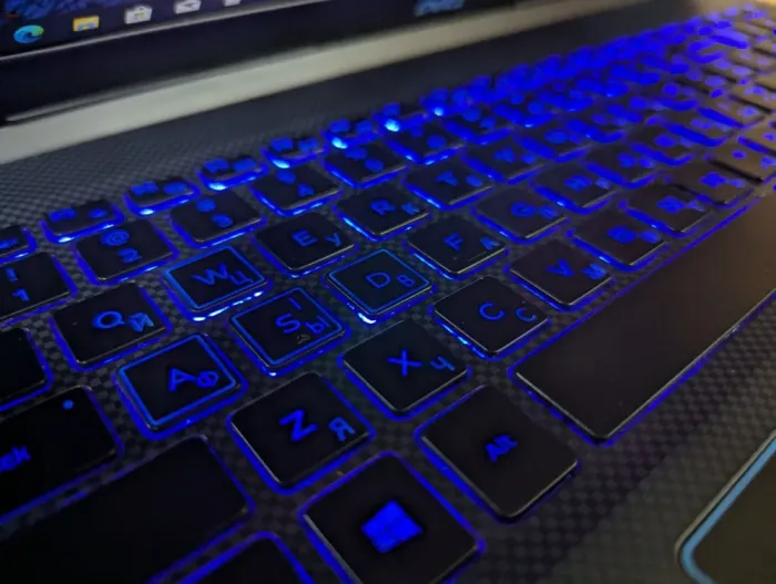 Ігровий ноутбук Dell G3 3579 / 15.6" (1920x1080) IPS / Intel Core i5-8300H (4 (8) ядра по 2.3 - 4.0 GHz) / 16 GB DDR4 / 512 GB SSD / nVidia GeForce GTX 1060, 6 GB GDDR5, 192-bit / WebCam / Windows 10 б/в - зображення 6