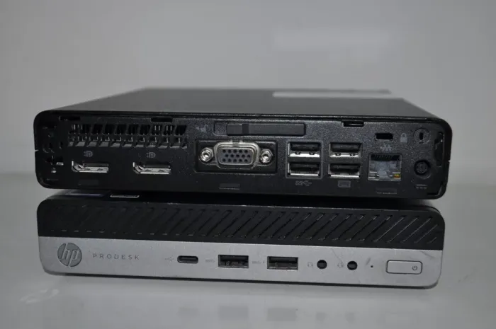 Неттоп HP ProDesk 600 G3 Mini PC USFF / Intel Core i3-7100T (2 (4) ядра по 3.4 GHz) / 16 GB DDR4 / 1000 GB SSD / Intel HD Graphics 630 / Windows 11 Pro + Блок живлення б/в - зображення 3