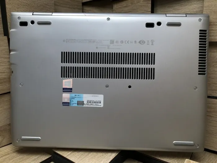 Ноутбук HP Probook 640 G4 / 14" (1366x768) TN / Intel Core i5-7300U (2 (4) ядра по 2.6 - 3.5 GHz) / 8 GB DDR4 / 250 GB SSD / Intel HD Graphics 620 / WebCam / Fingerprint / HDMI б/в - зображення 9