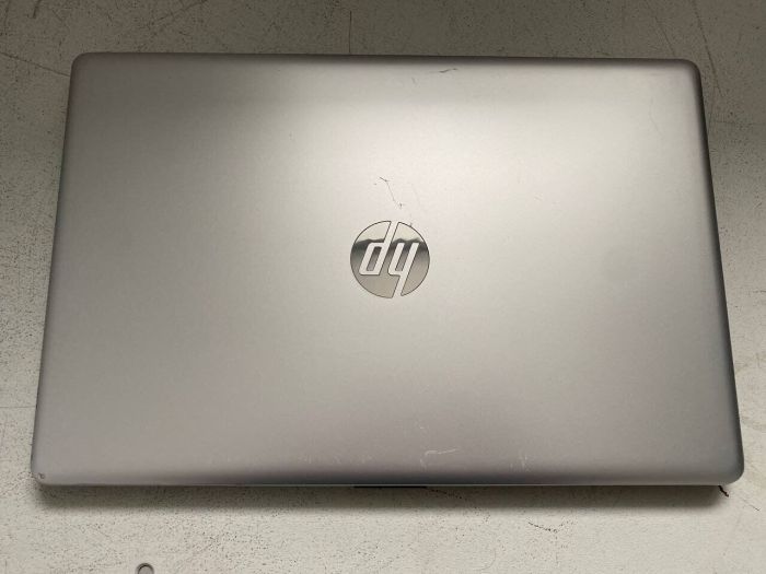 Ноутбук HP 17-ca1004ng / 17.3" (1920x1080) IPS / AMD Ryzen 5 3500U (4 (8) ядра по 2.1 - 3.7 GHz) / 16 GB DDR4 / 256 GB SSD / AMD Radeon Vega 8 Graphics / WebCam б/в - зображення 5