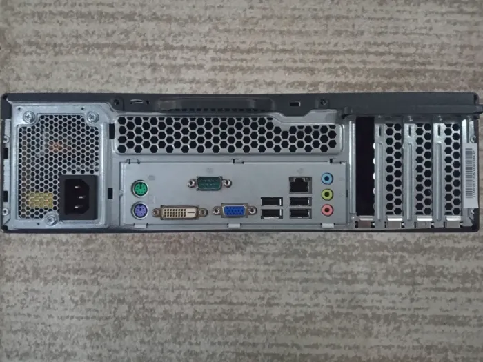 ПК Lenovo ThinkCentre M71e SFF / Intel Core i5-2500 (4 ядра по 3.3 - 3.7 GHz) / 4 GB DDR3 / 500 GB HDD / Intel HD Graphics 2000 / DVD-RW б/в - зображення 3