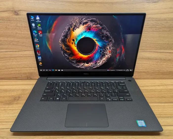 Ігровий ноутбук Dell XPS 15 7590 / 15.6" (3840x2160) IPS / Intel Core i7-9750H (6 (12) ядер по 2.6 - 4.5 GHz) / 32 GB DDR4 / 500 GB SSD / nVidia GeForce GTX 1650, 4 GB GDDR6, 128-bit / WebCam / Windows 10 б/в - зображення 2
