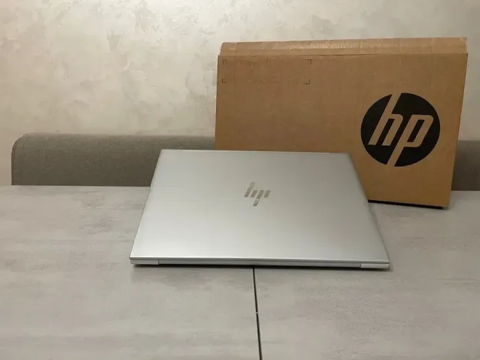 Ультрабук HP EliteBook 860 G11 / 16" (1920x1200) IPS / Intel Core Ultra 7 165U (12 (14) ядер по 1.7 - 4.9 GHz) / 16 GB DDR5 / 512 GB SSD M.2 / Intel Graphics / WebCam / Fingerprint / HDMI б/в - зображення 7