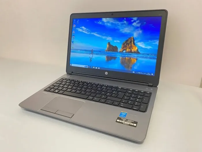 Ноутбук HP ProBook 650 G1 / 15.6" (1920x1080) TN / Intel Core i5-4210M (2 (4) ядра по 2.6 - 3.2 GHz) / 16 GB DDR3 / 240 GB SSD / AMD Radeon HD 8770M, 2 GB GDDR5, 128-bit / WebCam / DVD-ROM б/в - зображення 2