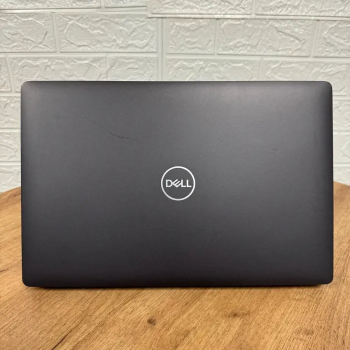 Ноутбук Б-клас Dell Precision 3540 / 15.6" (1366x768) TN / Intel Core i7-8665U (4 (8) ядра по 1.9 - 4.8 GHz) / 8 GB DDR4 / 128 GB SSD NVMe / AMD Radeon Pro WX 2100, 2 GB GDDR5, 64-bit / WebCam б/в - изображение 3