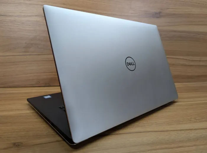 Мобільна робоча станція Dell Precision 5540 / 15.6" (1920x1080) IPS / Intel Core i7-9850H (6 (12) ядер по 2.6 - 4.6 GHz) / 32 GB DDR4 / 512 GB SSD / nVidia Quadro T1000, 4 GB GDDR6, 128-bit / WebCam / Windows 10 б/в - зображення 7