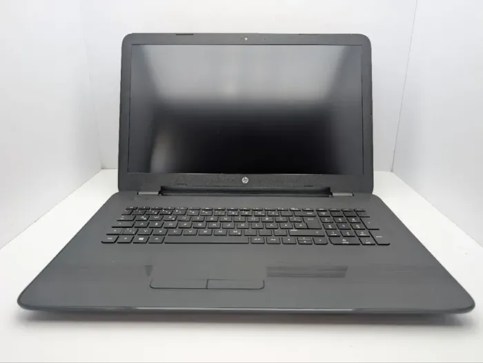 Ноутбук HP 17-y059ng / 17.3" (1920x1080) TN / AMD A6-7310 (4 ядра по 2.3 GHz) / 8 GB DDR3 / 1000 GB HDD / AMD Radeon R4 Graphics / WebCam / DVD-ROM б/в - зображення 3