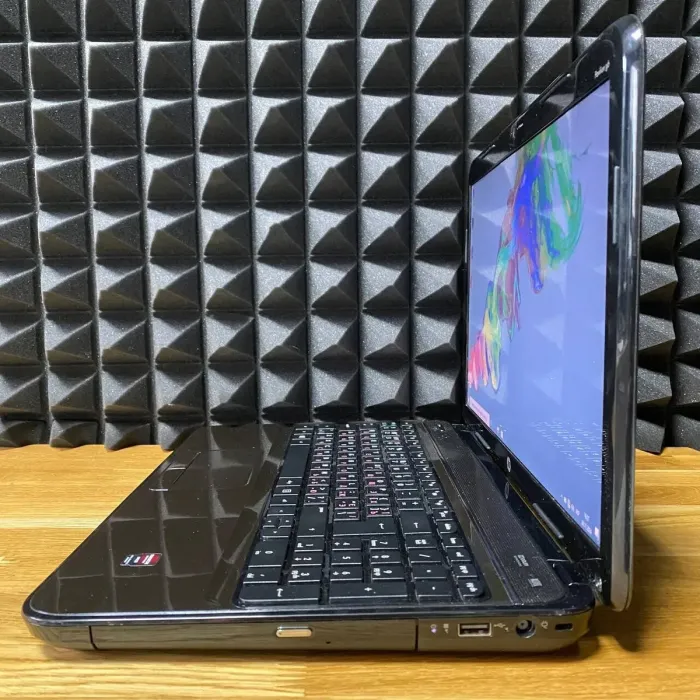 Ноутбук HP Pavilion G6 / 15.6" (1366x768) TN / AMD A10-4600M (4 ядра по 2.3 - 3.2 GHz) / 12 GB DDR3 / 128 GB SSD / AMD Radeon HD 7610M, 1 GB GDDR3, 128-bit / WebCam / DVD-ROM б/в - зображення 6