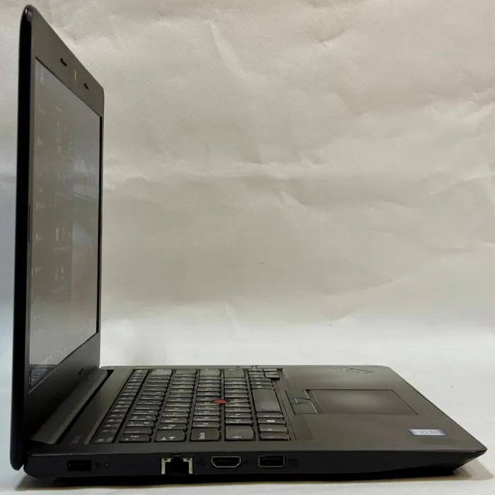 Ноутбук Б-клас Lenovo ThinkPad E470 / 14" (1920x1080) IPS / Intel Core i5-7200U (2 (4) ядра по 2.5 - 3.1 GHz) / 16 GB DDR4 / 256 GB SSD / nVidia GeForce 940MX, 2 GB GDDR5, 64-bit / WebCam б/в - зображення 5