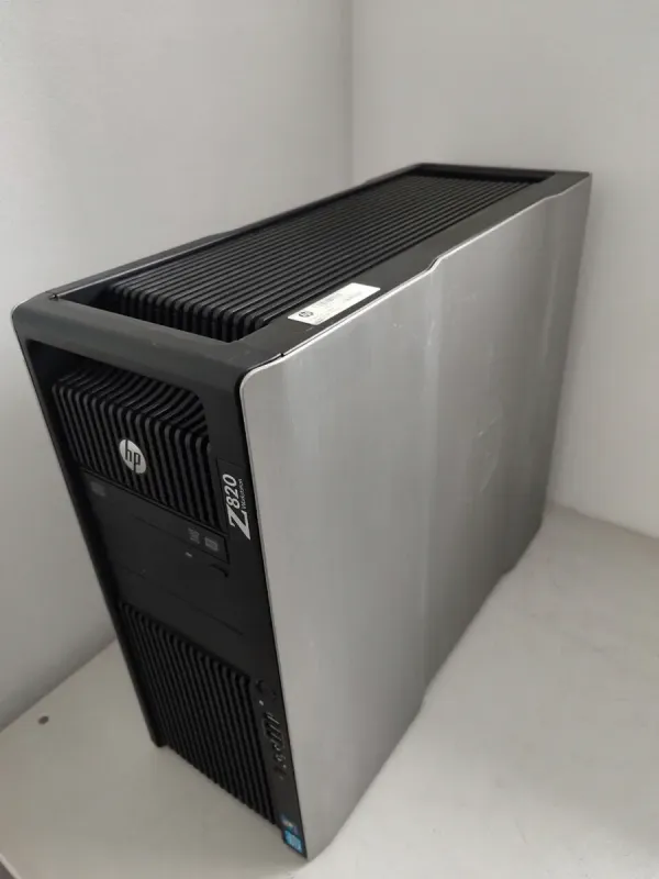 Робоча станція HP Z820 Workstation Tower / 2x Intel Xeon E5-2658 v2 (10 (20) ядер по 2.4 - 3.0 GHz) / 64 GB DDR3 / 240 GB SSD / AMD FirePro W5100, 4 GB GDDR5, 128-bit / DVD-ROM / DisplayPort б/в - зображення 3