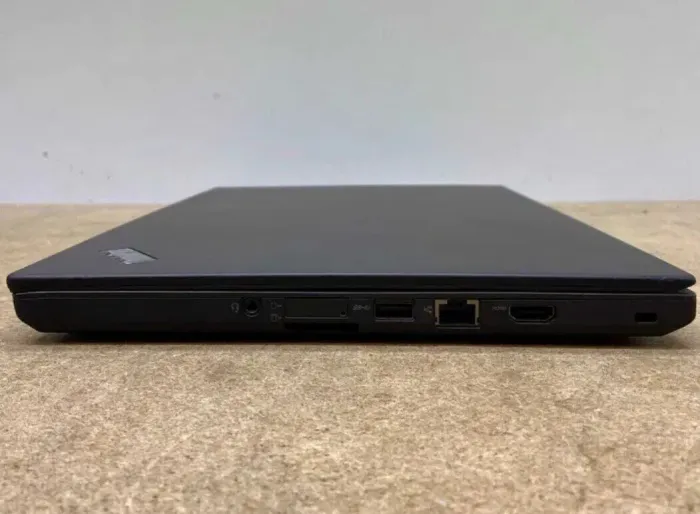 Ноутбук Lenovo ThinkPad T460 / 14" (1366x768) TN / Intel Core i5-6300U (2 (4) ядра по 2.4 - 3.0 GHz) / 8 GB DDR3 / 480 GB SSD / Intel HD Graphics 520 / WebCam б/в - зображення 8