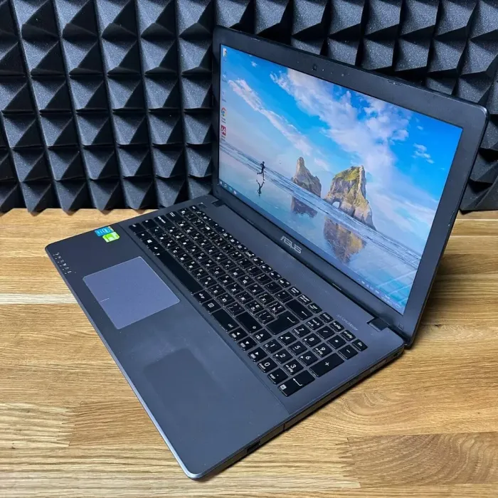 Ноутбук Asus A550L / 15.6" (1366x768) TN / Intel Core i7-4510U (2 (4) ядра по 2.0 - 3.1 GHz) / 8 GB DDR3 / 1000 GB HDD / nVidia GeForce 820M, 2 GB GDDR3, 64-bit / WebCam / DVD-ROM б/в - зображення 4