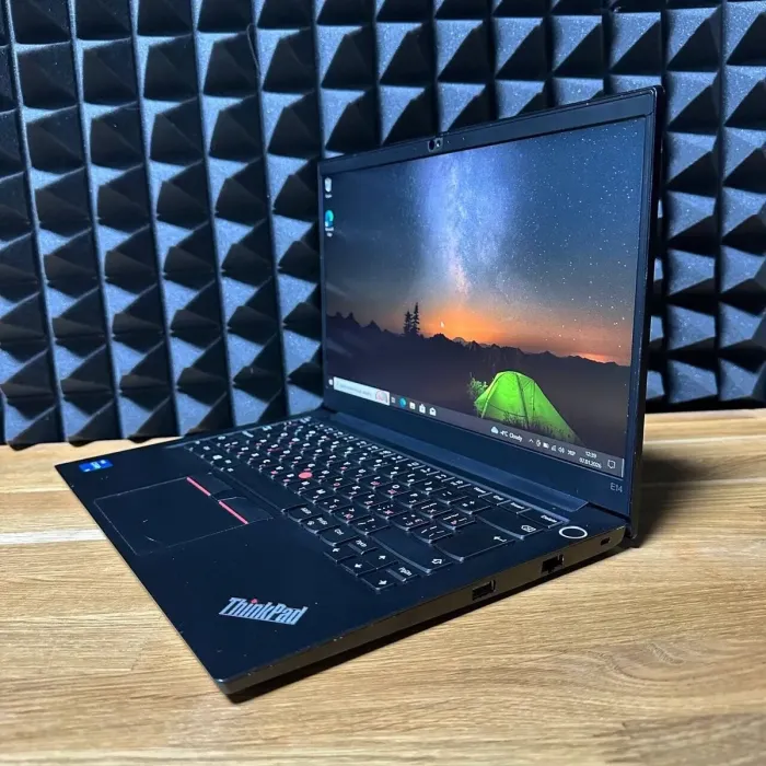 Ультрабук Б-клас Lenovo ThinkPad E14 Gen2 / 14" (1920x1080) IPS / Intel Core i5-1135G7 (4 (8) ядра по 4.2 GHz) / 8 GB DDR4 / 256 GB SSD / Intel Iris Xe Graphics / WebCam б/в - зображення 6