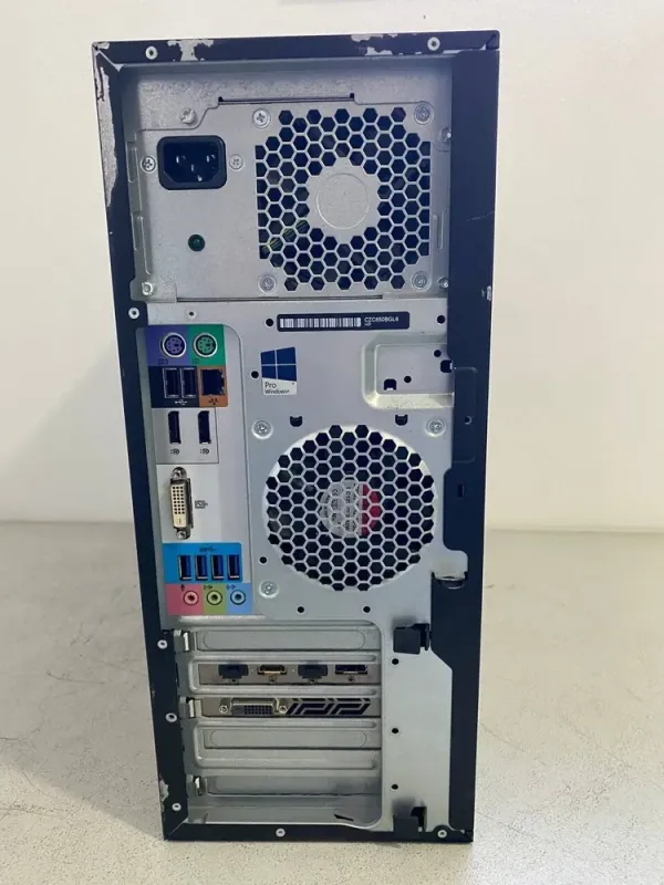 Робоча станція HP Z240 Workstation Tower / Intel Core i7-6700 (4 (8) ядра по 3.4 - 4.0 GHz) / 16 GB DDR4 / 256 GB SSD + 500 GB HDD / nVidia GeForce GTX 1050 Ti, 4 GB GDDR5, 128-bit / DVD-ROM б/в - зображення 4