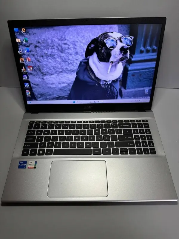 Ультрабук Б-клас Acer Aspire A315-59-53ER / 15.6" (1920x1080) IPS / Intel Core i5-1235U (10 (12) ядер по 3.3 - 4.4 GHz) / 8 GB DDR4 / 256 GB SSD / Intel Intel Iris Xe Graphics / WebCam б/в - зображення 2