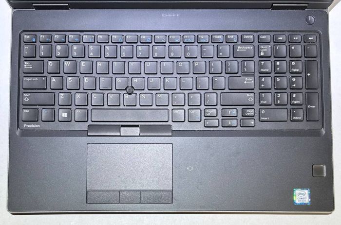 Мобільна робоча станція Dell Precision 7530 / 15.6" (1920x1080) IPS / Intel Core i7-8850H (6 (12) ядер по 2.6 - 4.3 GHz) / 64 GB DDR4 / 512 GB SSD / nVidia Quadro P2000, 4 GB GDDR5, 128-bit / WebCam / Win 11 Pro б/в - зображення 8