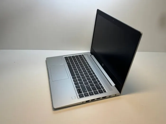 Ультрабук HP ProBook 445R G6 / 14" (1920x1080) IPS / AMD Ryzen 3 3200U (2 (4) ядра по 2.6 - 3.5 GHz) / 8 GB DDR4 / 256 GB SSD / AMD Radeon Vega 3 Graphics / WebCam б/в - зображення 4