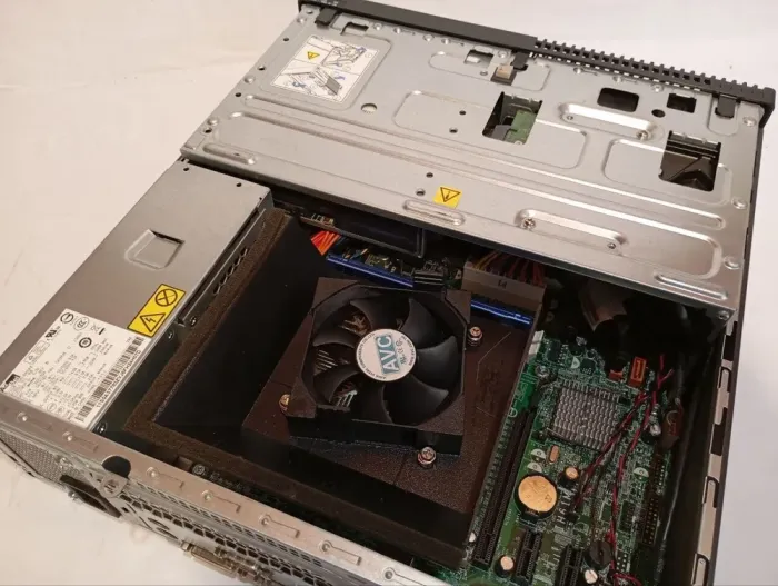 ПК Б-клас Lenovo ThinkCentre M72e SFF / Intel Core i5-3470S (4 ядра по 2.9 - 3.6 GHz) / 8 GB DDR3 / 500 GB HDD / Intel HD Graphics 2500 / DVD-RW б/в - зображення 5