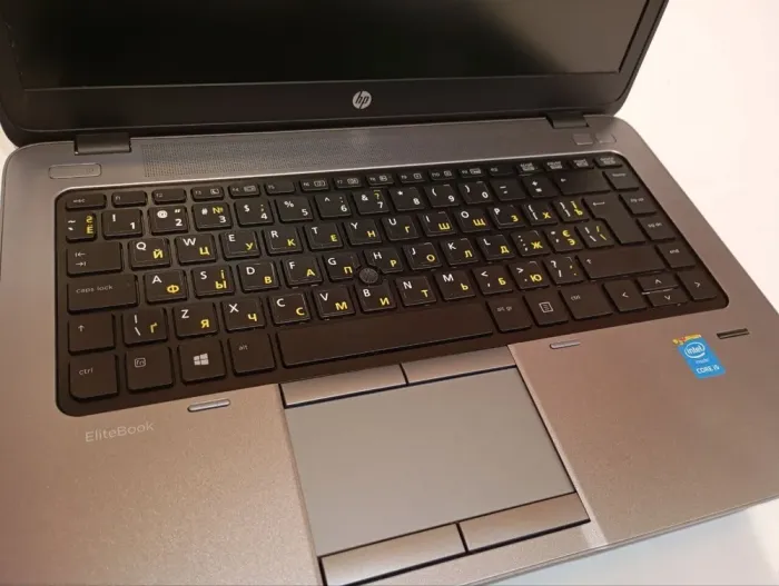 Ультрабук Б-клас HP EliteBook 840 G1 / 14" (1366x768) TN / Intel Core i5-4210U (2 (4) ядра по 1.7 - 2.7 GHz) / 8 GB DDR3 / 120 GB SSD / Intel HD Graphics 4400 / WebCam / Без АКБ б/в - зображення 8