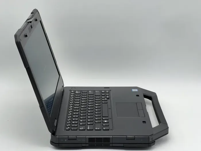Захищений ноутбук Dell Latitude 5414 Rugged / 14" (1920x1080) IPS Touch / Intel Core i7-6600U (2 (4) ядра по 2.6 - 3.4 GHz) / 8 GB DDR4 / 120 GB SSD / Intel HD Graphics 520 / WebCam б/в - зображення 3