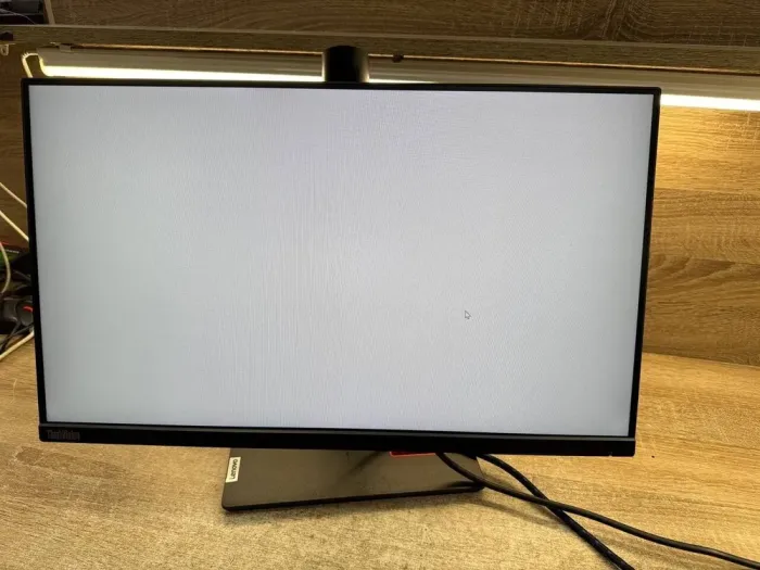 Монітор Lenovo ThinkVision T24i-30 / 24" (1920x1080) IPS / VGA, DisplayPort, HDMI, USB 3.0 / VESA 100x100 б/в - зображення 8