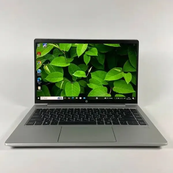 Ультрабук Б-клас HP ProBook 445 G8 / 14" (1920x1080) IPS / AMD Ryzen 5 5600U (6 (12) ядер по 2.3 - 4.2 GHz) / 16 GB DDR4 / 512 GB SSD / AMD Radeon Vega 7 Graphics / WebCam / TouchID б/в - зображення 5