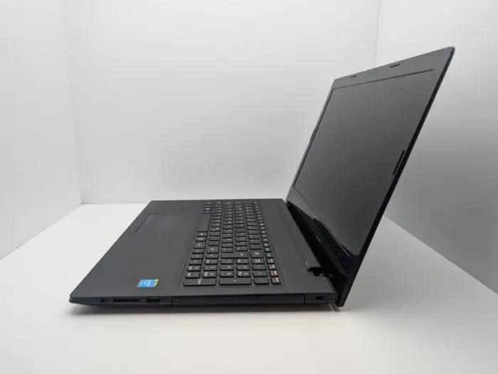 Ноутбук Lenovo G50-70 / 15.6" (1366x768) TN / Intel Core i3-4030U (2 (4) ядра по 1.9 GHz) / 6 GB DDR3 / 120 GB SSD / Intel HD Graphics 4400 / WebCam б/в - зображення 6