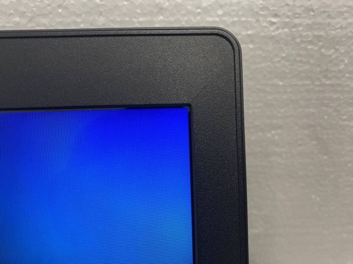 Ноутбук Б-клас Lenovo IdeaPad 110-17IKB / 17.3" (1600x900) TN / Intel Core i3-7100U (2 (4) ядра по 2.4 GHz) / 8 GB DDR4 / 240 GB SSD / AMD Radeon R5 M430, 2 GB GDDR3, 64-bit / WebCam / DVD-ROM б/в - зображення 6