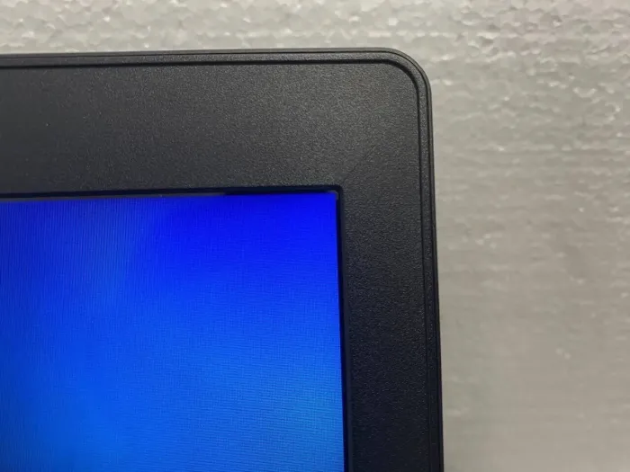 Ноутбук Б-клас Lenovo IdeaPad 110-17IKB / 17.3" (1600x900) TN / Intel Core i3-7100U (2 (4) ядра по 2.4 GHz) / 8 GB DDR4 / 240 GB SSD / AMD Radeon R5 M430, 2 GB GDDR3, 64-bit / WebCam / DVD-ROM б/в - зображення 6