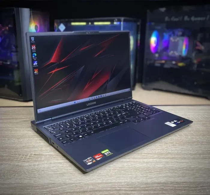 Ігровий ноутбук Lenovo Legion 5 / 16" (2560x1600) IPS / AMD Ryzen 7 5800H (8 (16) ядер по 3.2 - 4.4 GHz) / 16 GB DDR4 / 1000 GB SSD / nVidia GeForce RTX 3070, 8 GB GDDR6, 256-bit / WebCam б/в - зображення 4