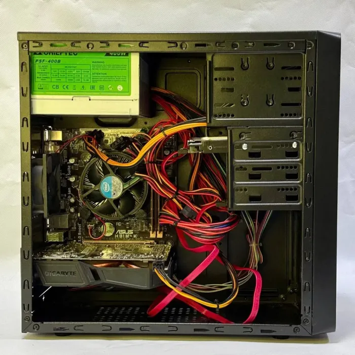 Комп'ютер Green Vision GV-CS M01 Tower / Intel Core i7-4790S (4 (8) ядра по 3.2 - 4.0 GHz) / 16 GB DDR3 / 256 GB SSD + 500 GB HDD / nVidia GeForce GTX 1060, 6 GB GDDR5, 192-bit / 400W б/в - зображення 6