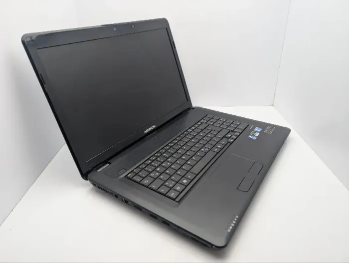 Ноутбук Medion Akoya P7618 / 17.3" (1600x900) TN / Intel Core i5-480M (2 (4) ядра по 2.66 - 2.93 GHz) / 6 GB DDR3 / 1000 GB HDD / nVidia GeForce GT 540M, 1 GB GDDR3, 128-bit / WebCam / DVD-ROM б/в - зображення 6