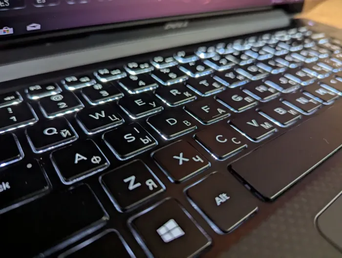 Ноутбук робоча станція Dell Precision 5510 / 15.6" (3840x2160) IPS Touch / Intel Core i7-6820HQ (4 (8) ядра по 2.7 - 3.6 GHz) / 16 GB DDR4 / 480 GB SSD / nVidia Quadro M1000M, 2 GB DDR3, 128-bit / HDMI / Windows 10 б/в - зображення 6