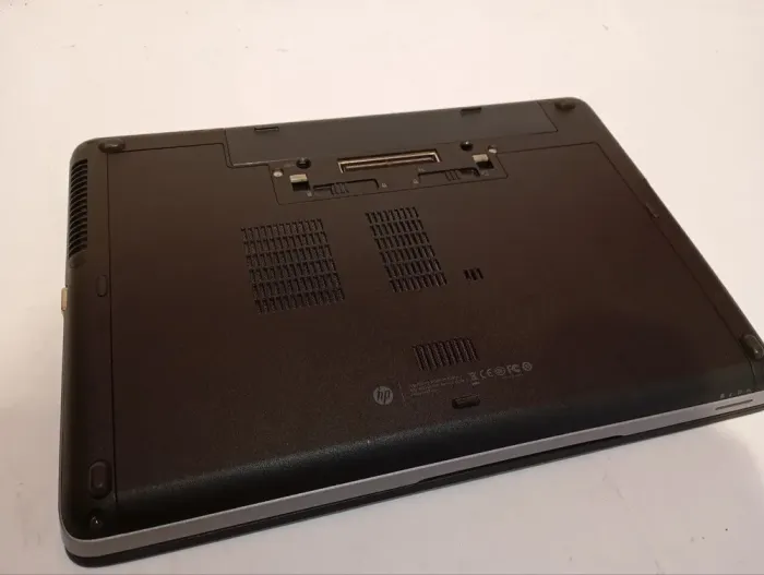 Ноутбук Б-клас HP ProBook 640 G1 / 14" (1366x768) TN / Intel Core i5-4310M (2 (4) ядра по 2.7 - 3.4 GHz) / 8 GB DDR3 / 500 GB HDD / Intel HD Graphic 4600 / WebCam / DVD-RW б/в - зображення 7