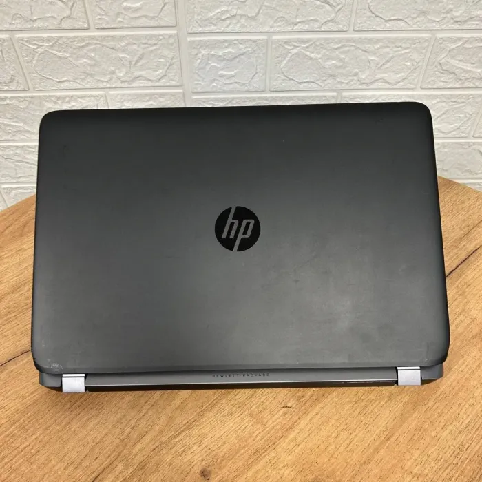 Ноутбук Б-клас HP ProBook 450 G2 / 15.6" (1366x768) TN / Intel Core i7-5500U (2 (4) ядра по 2.4 - 3.0 GHz) / 8 GB DDR3 / 256 GB SSD / Intel HD Graphics 5500 / WebCam / DVD-ROM б/в - зображення 3