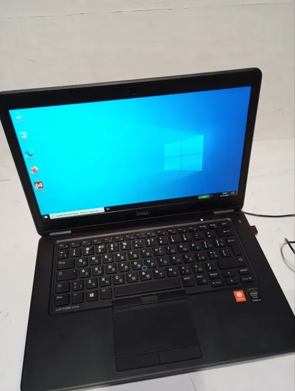 Ультрабук Б-клас Dell Latitude E7450 / 14" (1920x1080) TN / Intel Core i5-5200U (2 (4) ядра по 2.2 - 2.7 GHz) / 8 GB DDR3 / 500 GB HDD / Intel HD Graphics 5500 / WebCam / Wi-Fi б/в - зображення 2