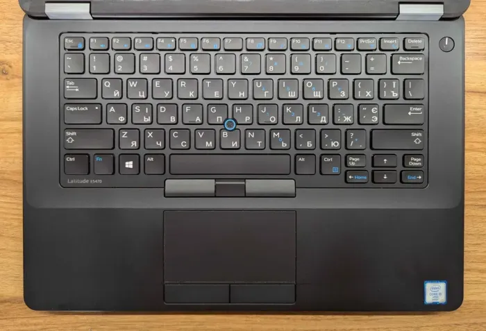 Ноутбук Б-клас Dell Latitude E5470 / 14" (1366x768) TN / Intel Core i5-6300U (2 (4) ядра по 2.4 - 3.0 GHz) / 8 GB DDR4 / 240 GB SSD / Intel HD Graphics 520 / WebCam / HDMI / Windows 10 б/в - зображення 3