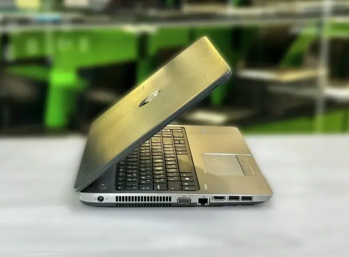 Ноутбук Б-клас HP ProBook 450 G1 / 15.6" (1366x768) TN / Intel Core i5-3230M (2 (4) ядра по 2.6 - 3.2 GHz) / 8 GB DDR3 / 120 GB SSD + 500 GB HDD / Intel HD Graphics 4000 / WebCam / Win 10 Pro б/в - зображення 5