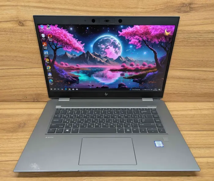 Мобільна робоча станція HP zBook Studio G5 / 15,6" (1920x1080) IPS / Intel Core i9-9880H (8 (16) ядер по 2,3 - 4,8 ГГц) / 16 ГБ DDR4 / 512 ГБ SSD / nVidia Quadro P1000, 4 ГБ GDDR5, 128-біт / WebCam / TouchID / Windows 10 б/в - зображення 2