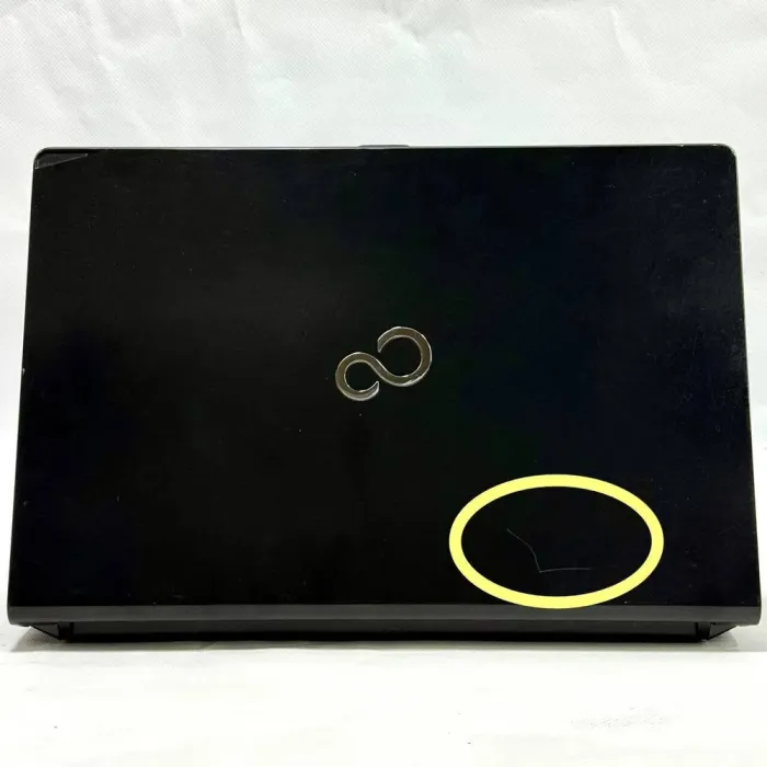 Ноутбук Б-клас Fujitsu LifeBook S904 / 13.3" (1920x1080) IPS Touch / Intel Core i5-4300U (2 (4) ядра по 1.9 - 2.9 GHz) / 8 GB DDR3 / 256 GB SSD / Intel HD Graphics 4400 / WebCam / Windows 10 Pro б/в - зображення 6