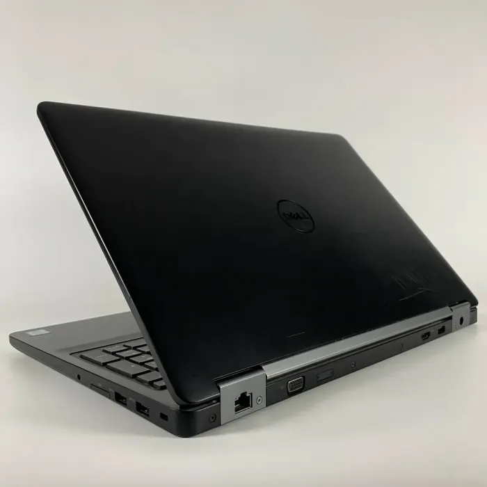 Ноутбук Dell Latitude E5570 / 15.6" (1920x1080) IPS / Intel Core i5-6440HQ (4 ядра по 2.6 - 3.5 GHz) / 8 GB DDR4 / 256 GB SSD / Intel HD Graphics 530 / HDMI / WebCam б/в - зображення 6
