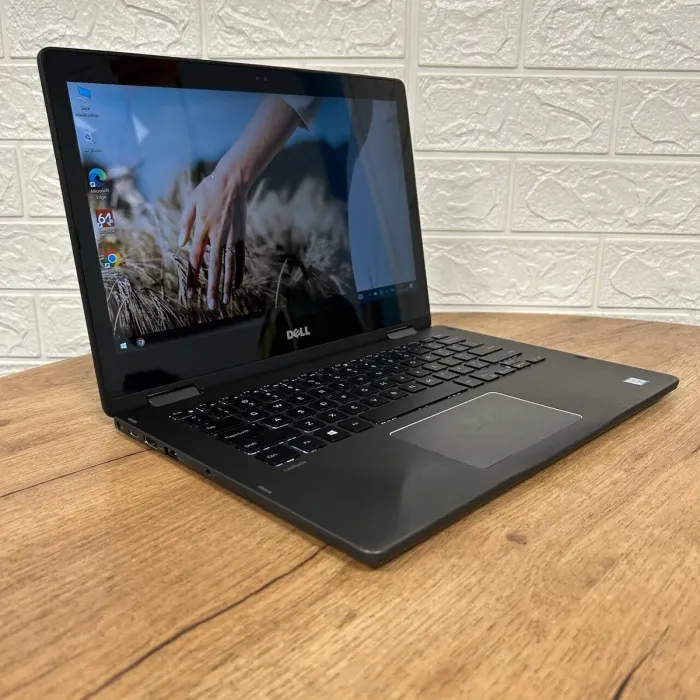Ультрабук-трансформер Б-клас Dell Latitude 3379 / 13.3" (1920x1080) IPS Touch / Intel Core i5-6300U (2 (4) ядра по 2.4 - 3.0 GHz) / 8 GB DDR4 / 256 GB SSD / Intel HD Graphics 520 / WebCam б/в - зображення 4
