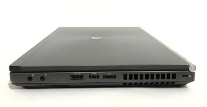 Мобільна робоча станція Б-клас HP EliteBook 8470w / 14" (1600x900) TN / Intel Core i7-3740QM (4 (8) ядра по 2.7 - 3.7 GHz) / 8 GB DDR3 / 256 GB SSD / AMD FirePro M2000, 1 GB GDDR5, 64-bit / WebCam / DVD-ROM / Win 10 Pro б/в - зображення 4