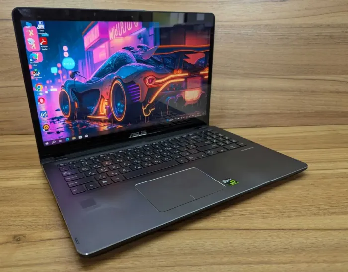 Ноутбук-трансформер Asus Q535U / 15.6" (3840x2160) IPS Touch / Intel Core i7-8550U (4 (8) ядра по 1.8 - 4.0 GHz) / 16 GB DDR4 / 256 GB SSD + 2000 GB HDD / nVidia Geforce GTX 1050, 4 GB GDDR5, 128-bit / WebCam / HDMI / Windows 10 б/у - зображення 4