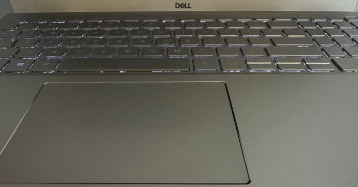 Ультрабук Б-клас Dell Inspiron 15 5502 / 15.6" (1920x1080) IPS / Intel Core i5-1135G7 (4 (8) ядра по 2.4 - 4.2 GHz) / 16 GB DDR4 / 256 GB SSD / Intel Iris Xe Graphics / WebCam / Win 11 Pro б/в - зображення 9