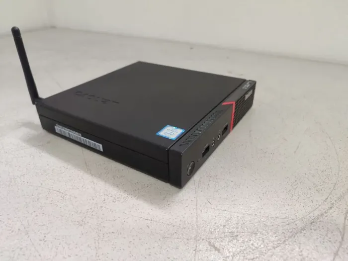 Неттоп Lenovo ThinkCentre M900 Mini USFF / Intel Core i3-6100T (2 (4) ядра по 3.2 GHz) / 8 GB DDR3 / 128 GB SSD / Intel HD Graphics 530 / Wi-Fi б/в - зображення 4