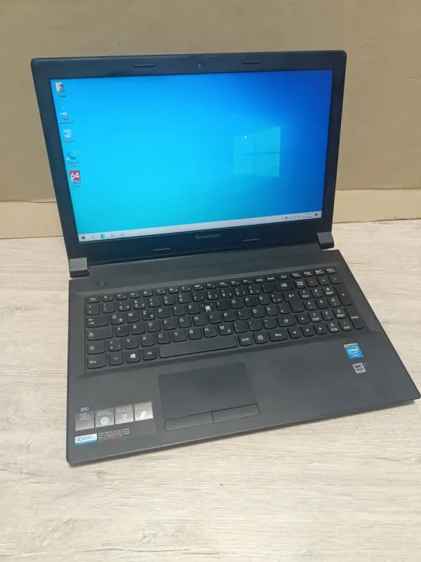 Ноутбук Б-клас Lenovo IdeaPad B50-30 / 15.6" (1366x768) TN / Intel Celeron N2840 (2 ядра по 2.16 - 2.58 GHz) / 4 GB DDR3 / 320 GB HDD / Intel HD Graphics / WebCam б/в - зображення 2