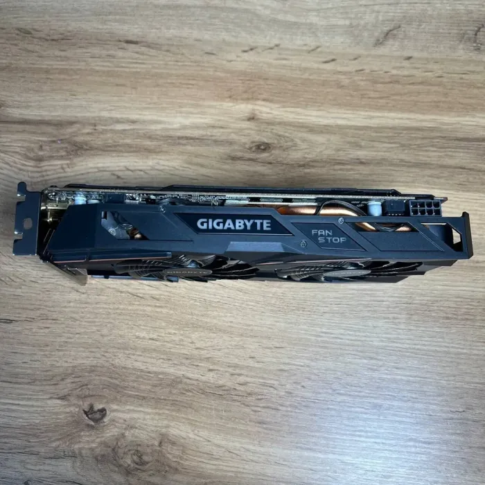 Дискретна відеокарта Gigabyte AMD Radeon RX 480, 8 GB GDDR5, 256-bit / 1x DVI, 1x HDMI, 3x DisplayPort б/в - зображення 4