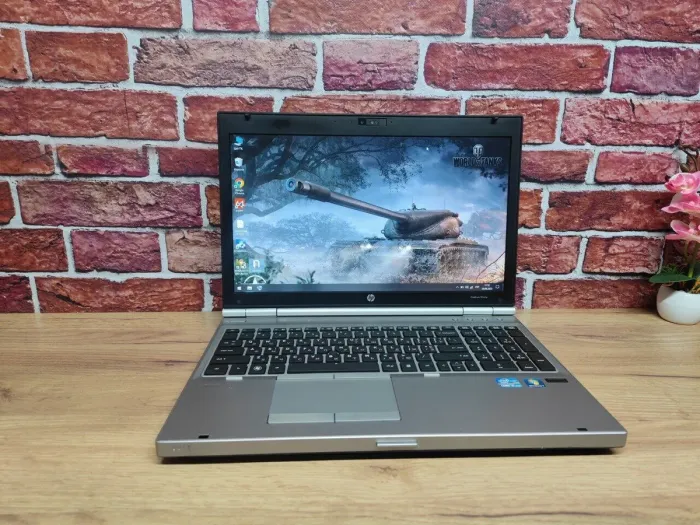 Ноутбук HP EliteBook 8560p / 15.6" (1366x768) TN / Intel Core i5-2540M (2 (4) ядра по 2.6 - 3.3 GHz) / 8 GB DDR3 / 128 GB SSD / Intel HD Graphics 3000 / WebCam / VGA б/в - зображення 2