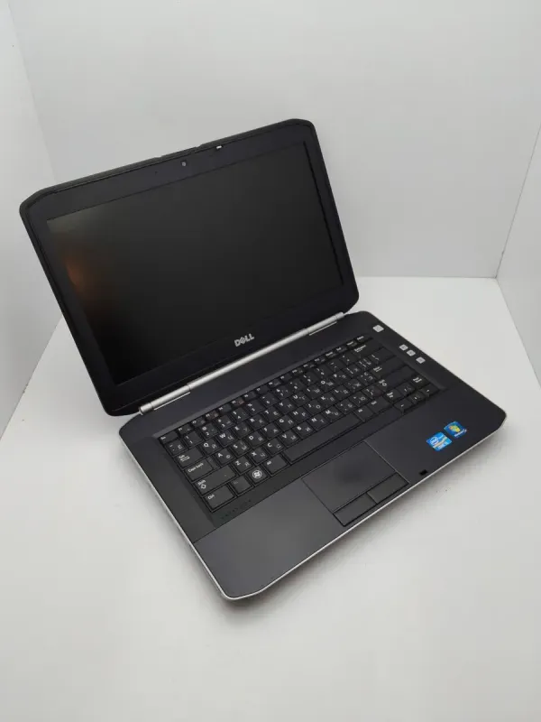 Ноутбук Dell Latitude E5420 / 15.6" (1366x768) TN / Intel Core i5-2520M (2 (4) ядра по 2.5 - 3.2 GHz) / 6 GB DDR3 / 750 GB HDD / Intel HD Graphics 3000 / WebCam б/в - зображення 4